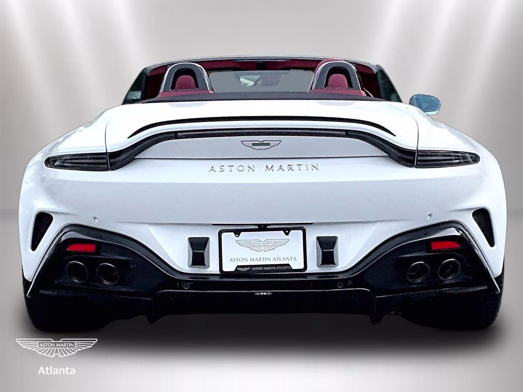 mph003_920091954_scfsmgnw9tgp12684_2026_aston_martin_vantage_s_lunar_white_4_113153_0c5aedddab