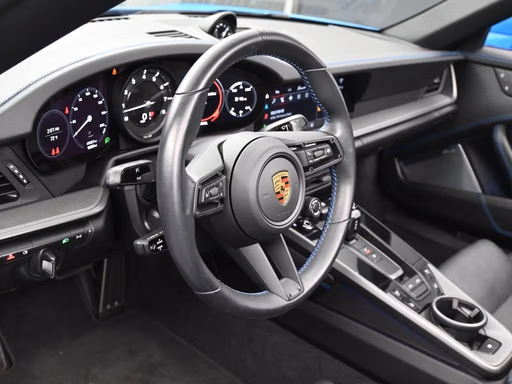 mph004_115708210_1280_41e632ed28