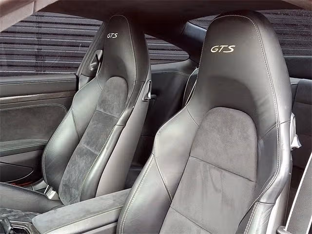 mph004_1343682875_1280_7cac1b4a70