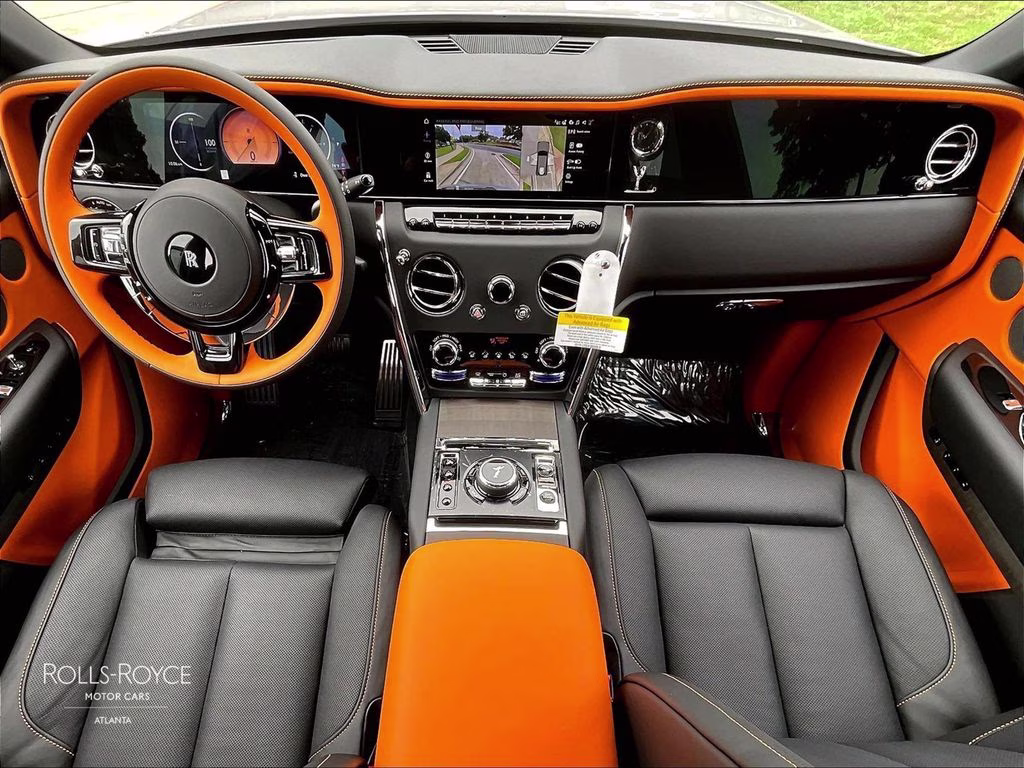 mph004_1877308276_sla23ha03vu236243_2027_rolls_royce_cullinan_tempest_grey_5_111979_1e7a160fb3