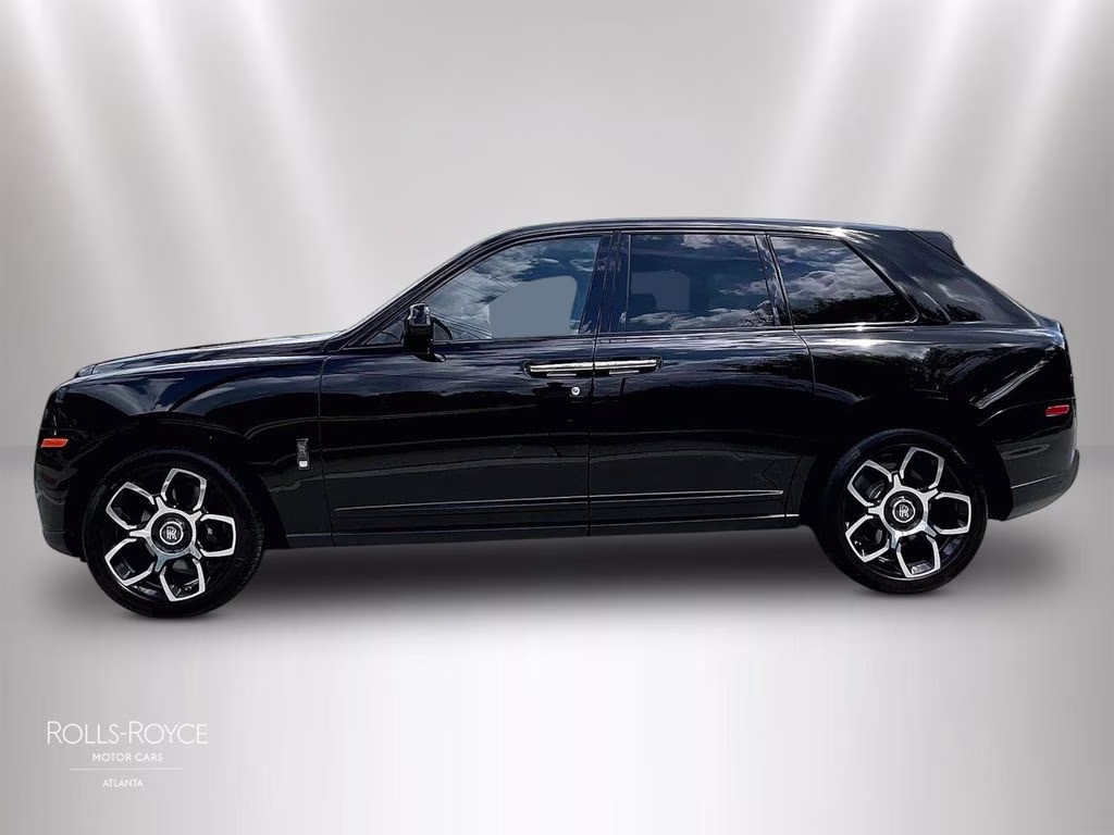 mph004_2185335884_slatv8c07nu214094_2022_rolls_royce_cullinan_black_badge_black_diamond_5_113662_418ac84e59