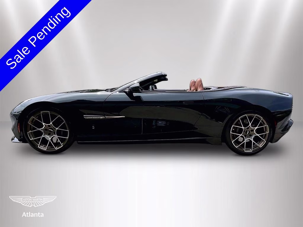 mph004_2617903022_scfumchv9tgk61017_2026_aston_martin_vanquish_volante_60th_anniversary_pentland_green_5_112288_e9ade77b6a