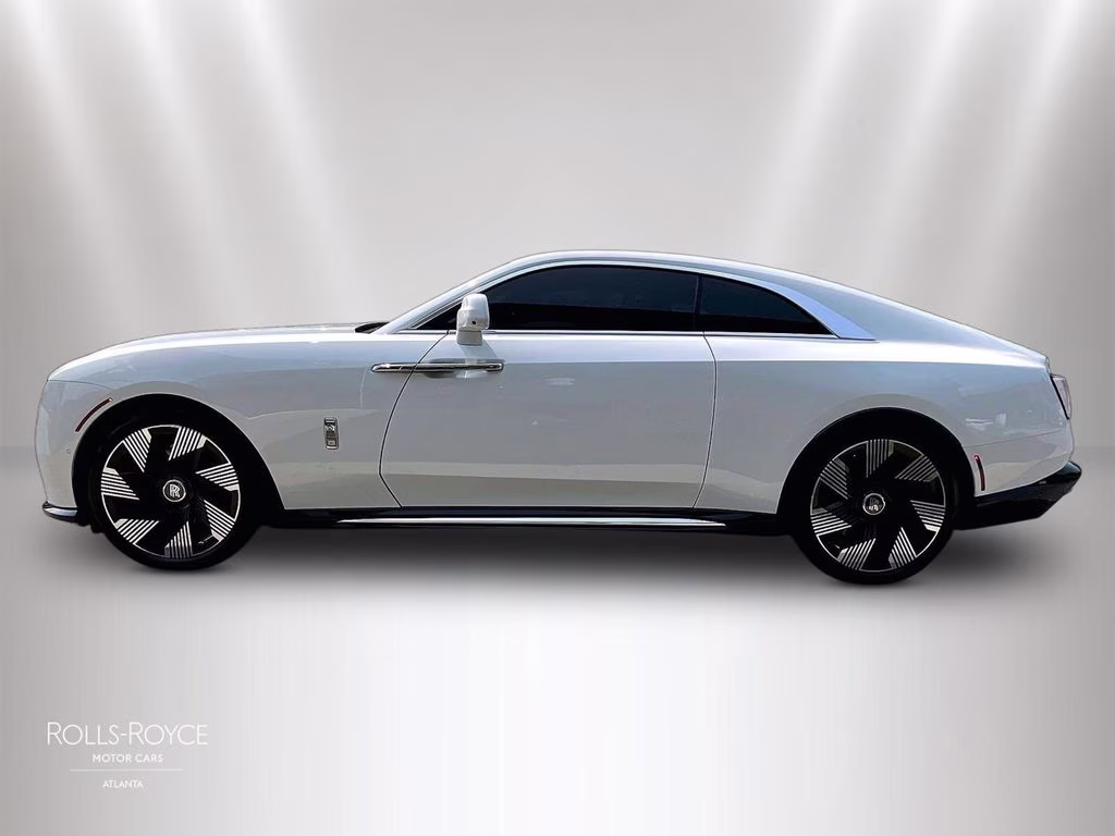 mph004_3089692476_scatk2c00su227738_2025_rolls_royce_spectre_arctic_white_5_112607_ddbb31cee4