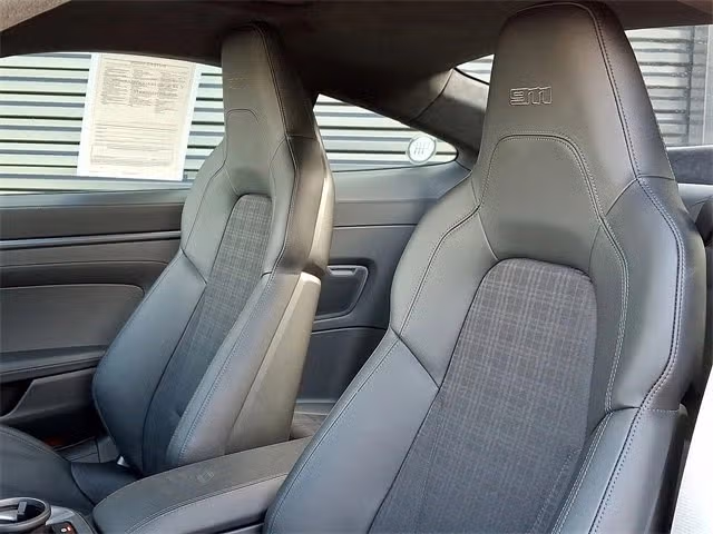 mph004_3388516459_1280_456cc21291