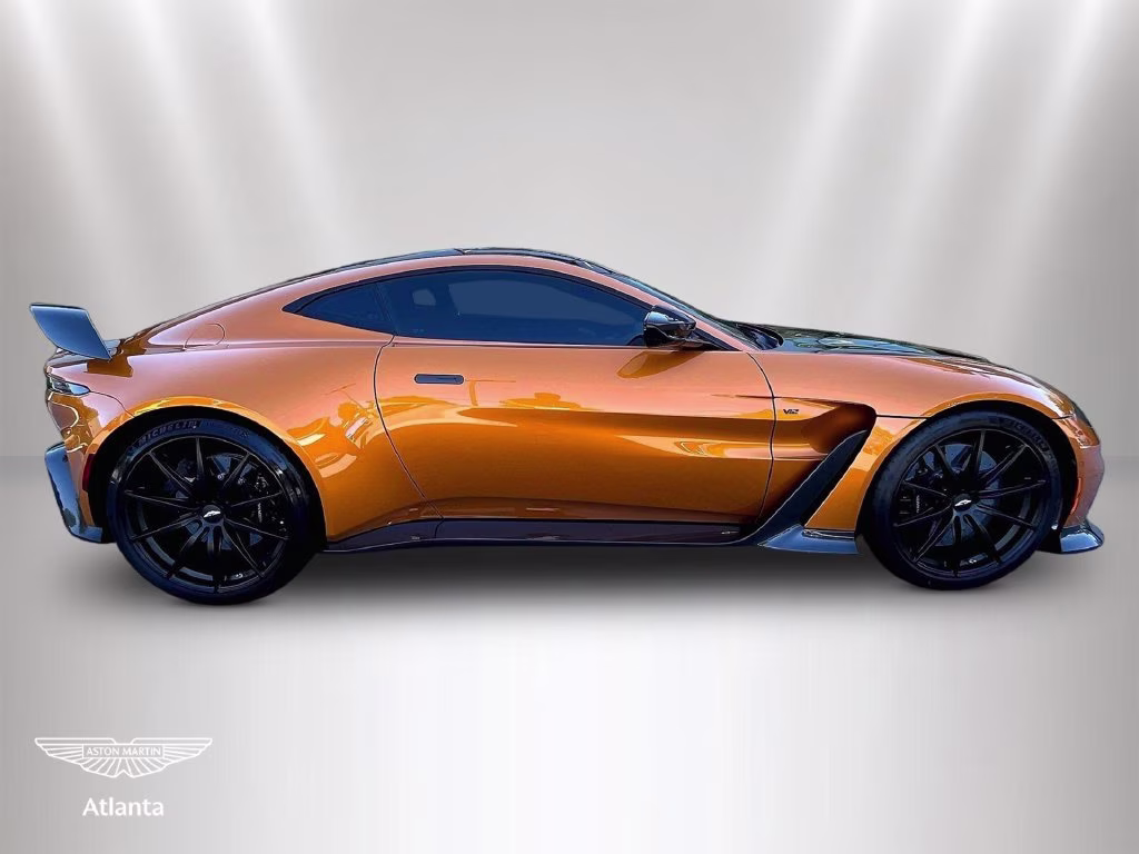 mph005_1333535830_scfsmgav7pgn07335_2023_aston_martin_vantage_v12_golden_saffron_6_114424_7d56adc5a3