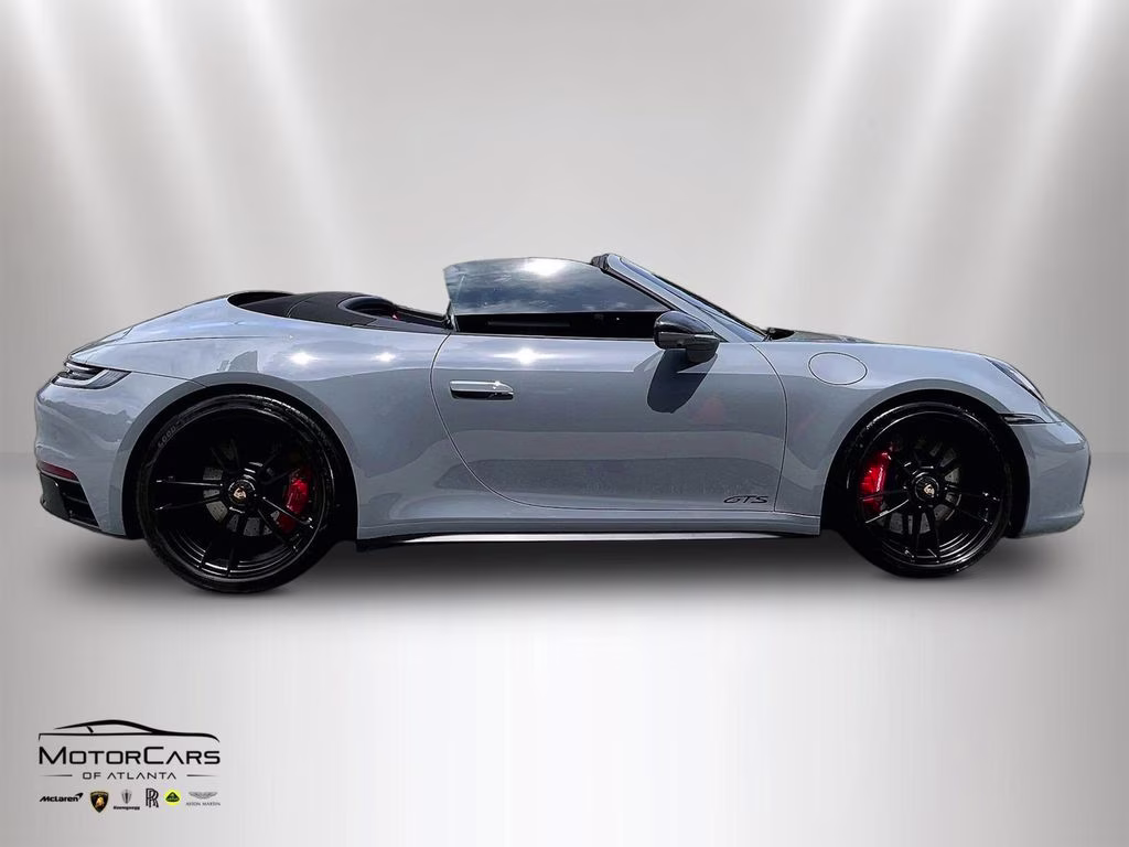 mph005_2469738711_wp0cb2a9xps248240_2023_porsche_911_carrera_gts_cabriolet_arctic_grey_6_112559_99006ceb1c