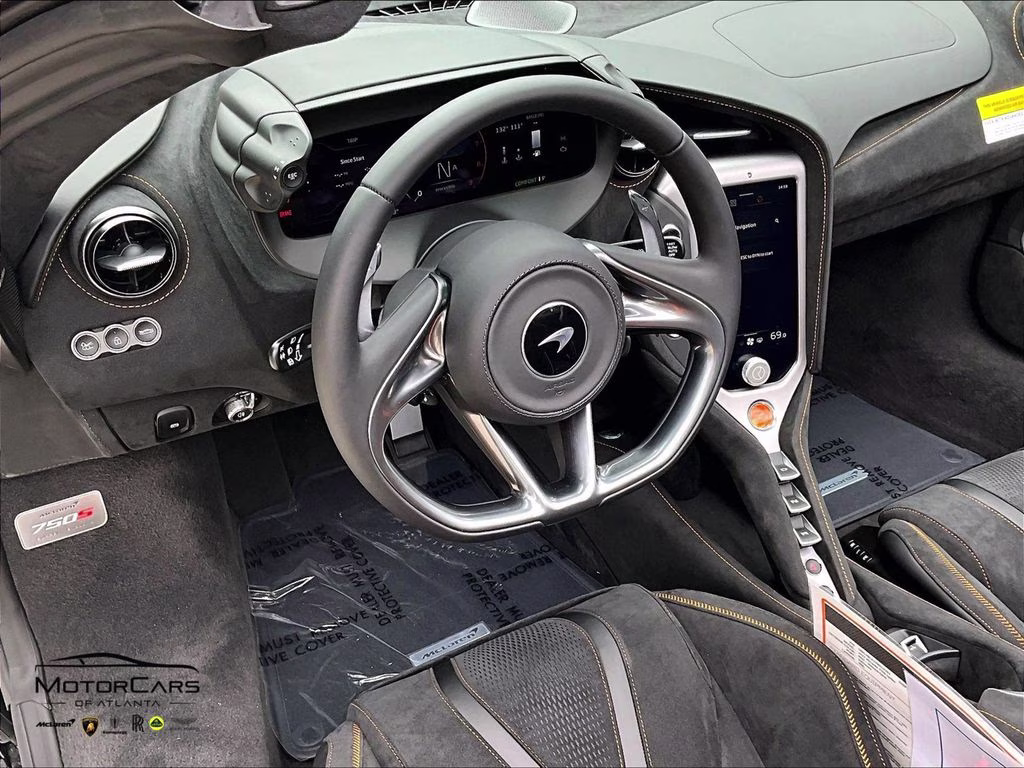 mph005_2815529796_sbm14bca1vw010363_2027_mclaren_750s_spider_shibuya_spirit_6_111209_01434e1b12