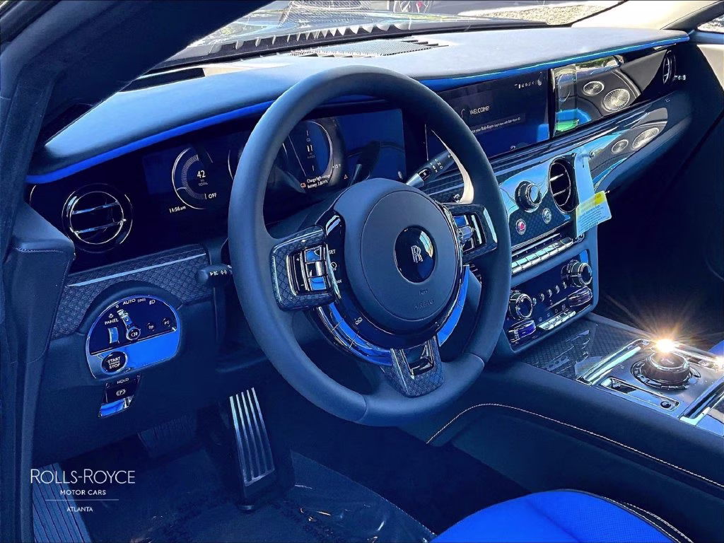 mph005_284281602_scatk8c05vu238189_2027_rolls_royce_black_badge_spectre_black_diamond_6_114574_efb235c87a