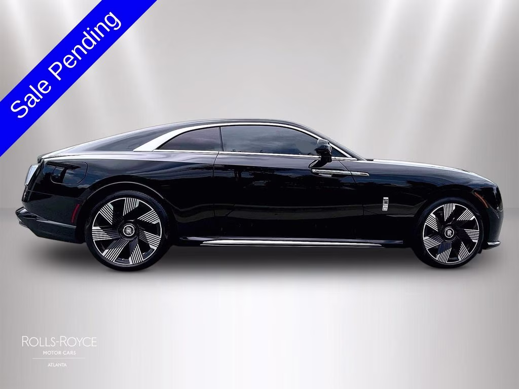 mph005_2856532563_scatk2c03ru226349_2024_rolls_royce_spectre_black_diamond_6_112913_16d49dd3ab