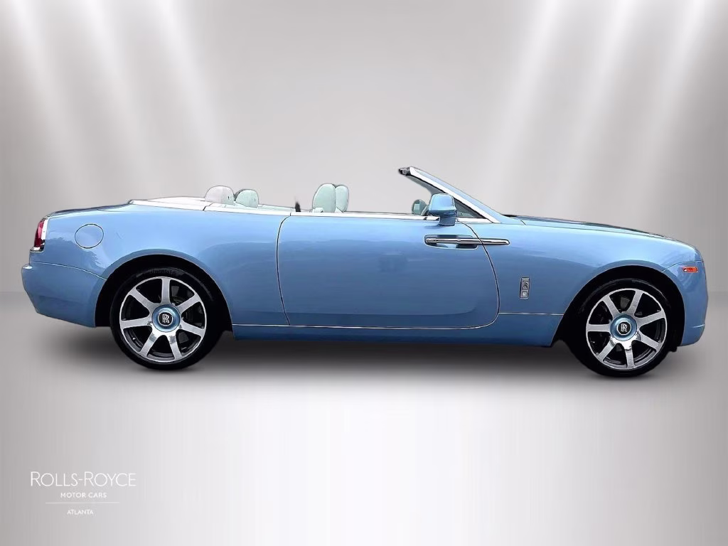 mph005_36752215_sca666d50hu107143_2017_rolls_royce_dawn_bespoke_lazuli_blue_6_113969_4f4a51f7c9