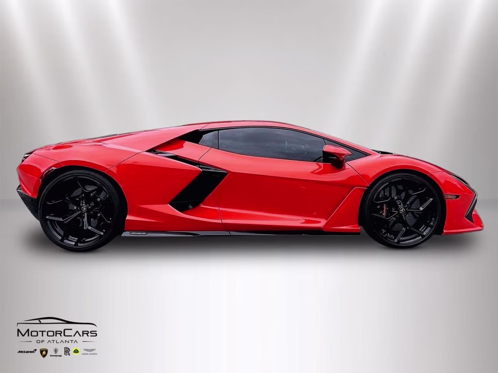 mph005_382979415_zhwuc1zm3tla04075_2026_lamborghini_revuelto_6_112222_a7faef862b