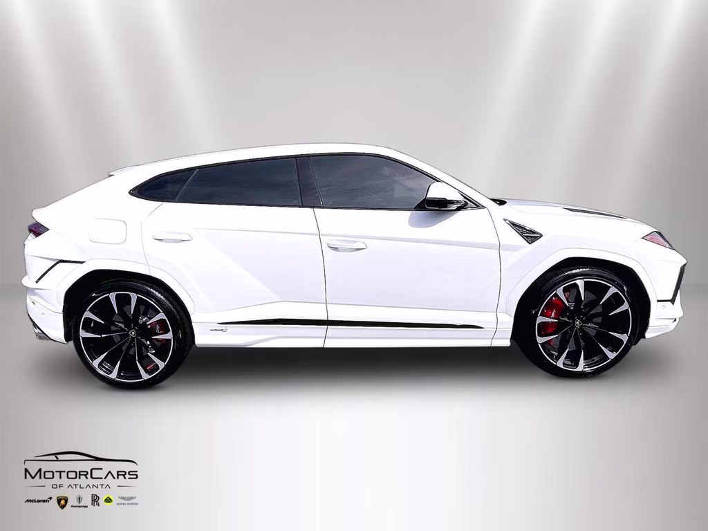 mph005_4002529489_zpbub3zl0rla35121_2024_lamborghini_urus_s_new_bianco_monocerus_matt_6_111552_74ad3058f9