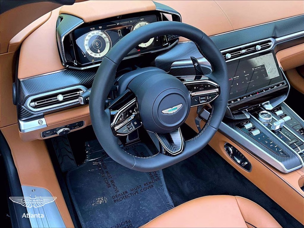 mph005_487566700_scfumchv4tgk61085_2026_aston_martin_vanquish_volante_jet_black_6_113830_c38bcf47a5