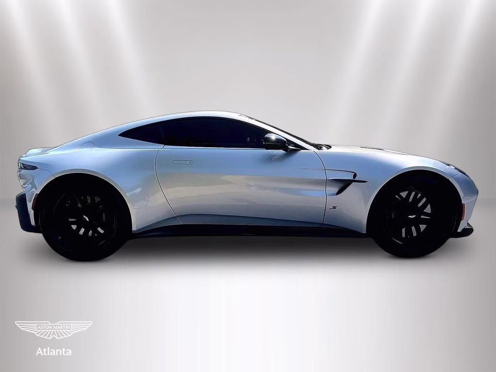 mph005_559410047_scfsmgmw7tgn11660_2026_aston_martin_vantage_s_lightning_silver_6_113025_b72618941c