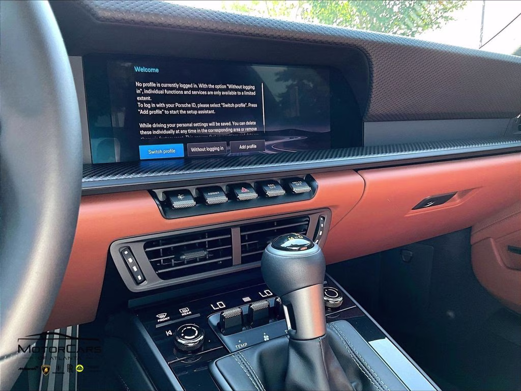 mph006_1228392337_wp0ac2a91ts287085_2026_porsche_911_gt3_touring_7_113848_f8fa3676fb