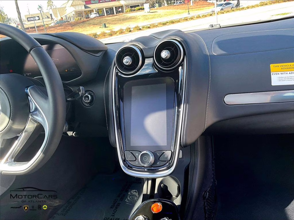 mph006_2915669365_sbm22gca8tw003561_2026_mclaren_gts_amethyst_7_109366_31eef5481a