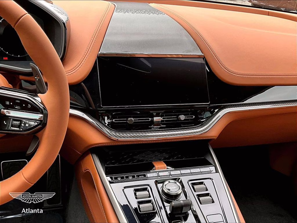 mph006_3105189086_sd7vujdw0ttv13945_2026_aston_martin_dbx_707_oberon_black_7_109367_7e2c639e4d