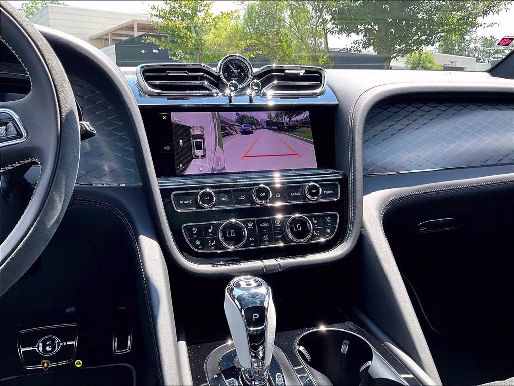 mph006_3292097755_sjaat2zvxsc029045_2025_bentley_bentayga_s_v8_ice_7_113326_5d6dcd29ba