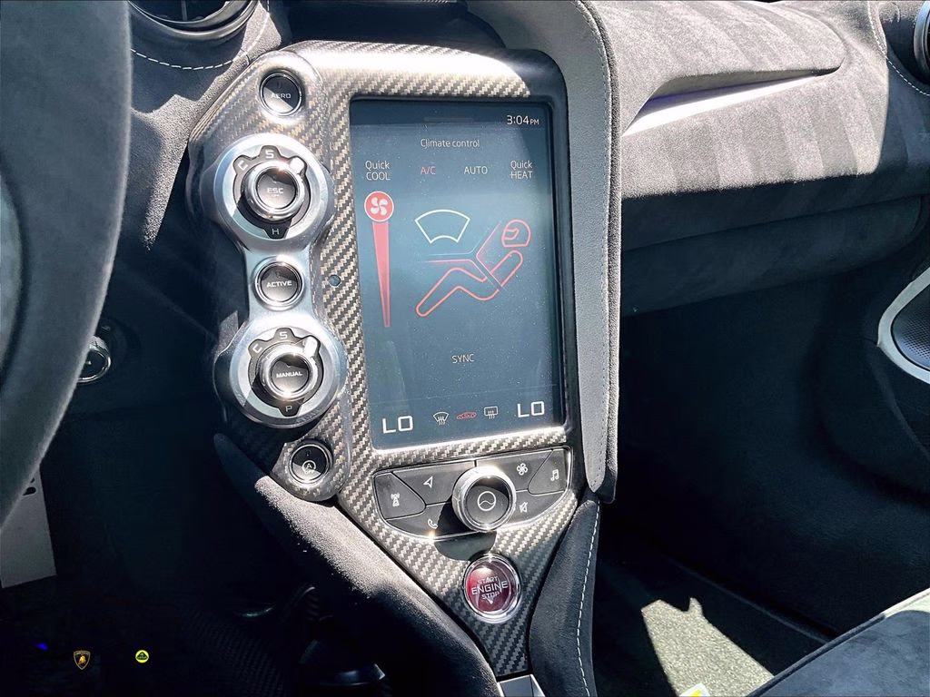 mph006_3468253707_sbm14sca4nw765636_2022_mclaren_765lt_mso_ludus_blue_velocity_fender_blend_7_113056_9e743fc000