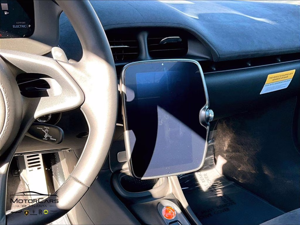 mph006_3658835347_sbm16aea6tw004220_2026_mclaren_artura_coupe_mso_cirrus_grey_7_109366_406b24a9ff