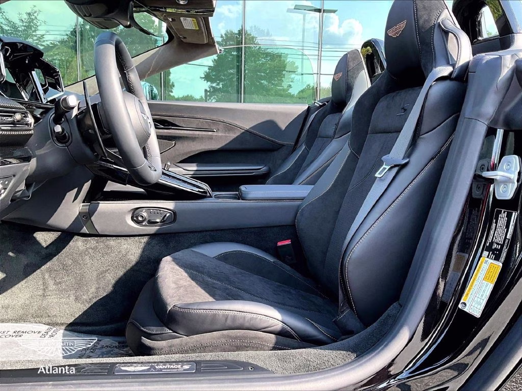mph007_1150122059_scfsmgnw3tgp12762_2026_aston_martin_vantage_s_roadster_onyx_black_8_113902_7c8b619d47