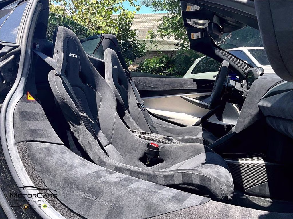mph007_11644606_sbm14sca4nw765636_2022_mclaren_765lt_mso_ludus_blue_velocity_fender_blend_8_113056_61757dba38