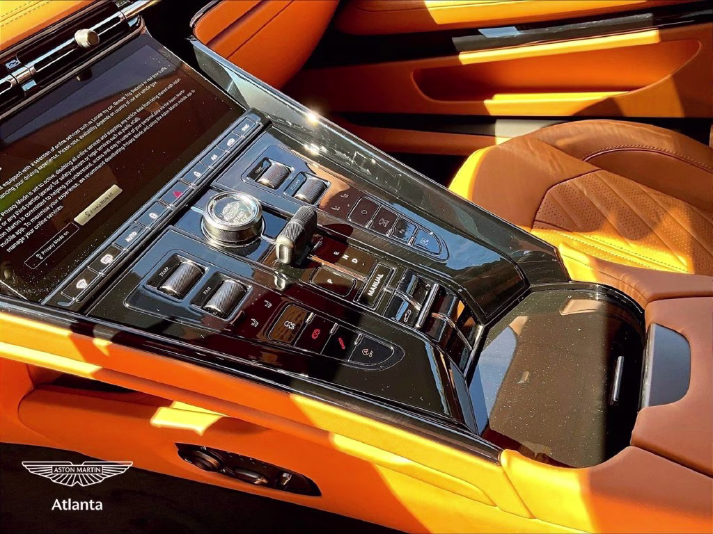 mph007_1370447502_scfrmfjw5tgm17970_2026_aston_martin_db12_s_volante_xenon_grey_8_114089_46db3ca8e2