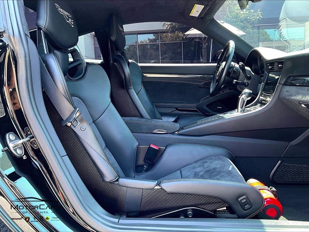 mph007_1839374277_wp0ae2a95ks155276_2019_porsche_911_gt2_rs_black_8_113134_2e63f9f5a7