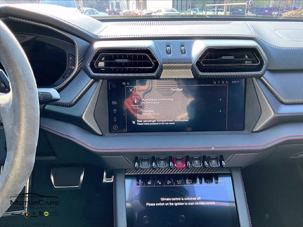 mph007_3953586133_zpbud6zl1sla34576_2025_lamborghini_urus_se_8_113824_bbdbe71c15