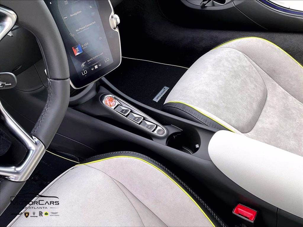 mph007_4047355808_sbm16aea7tw004663_2026_mclaren_artura_grey_8_111622_ca8385ae40