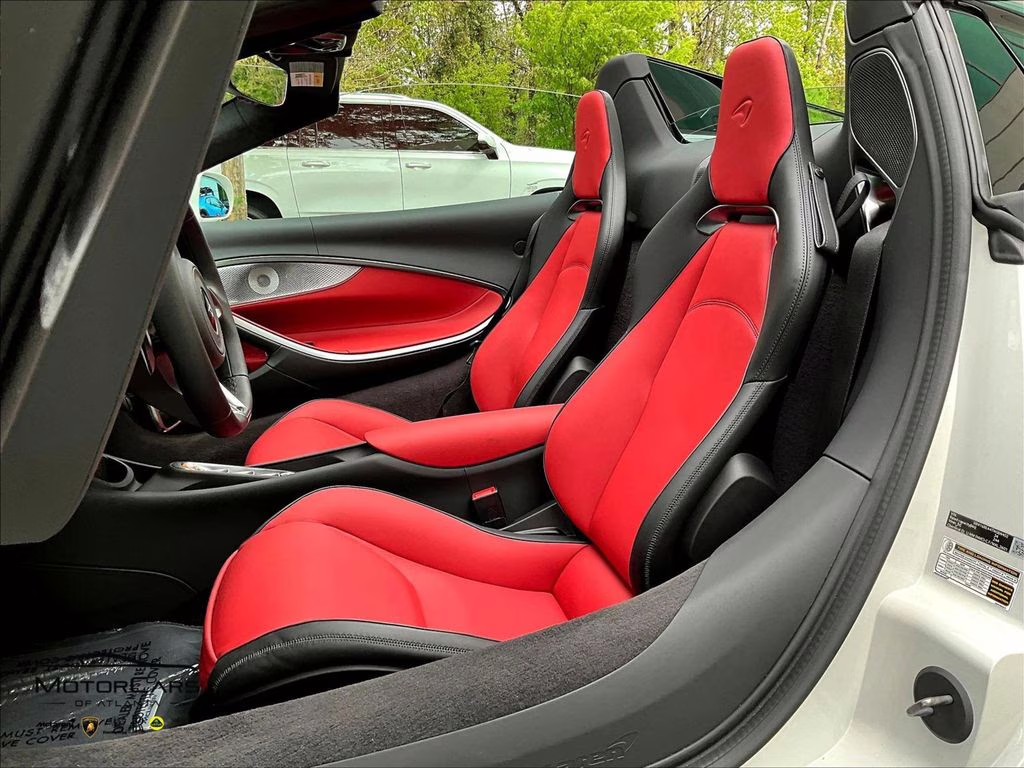 mph008_130997767_sbm16bea4tw004402_2026_mclaren_artura_spider_techlux_ice_white_9_109870_5fe85e19a2