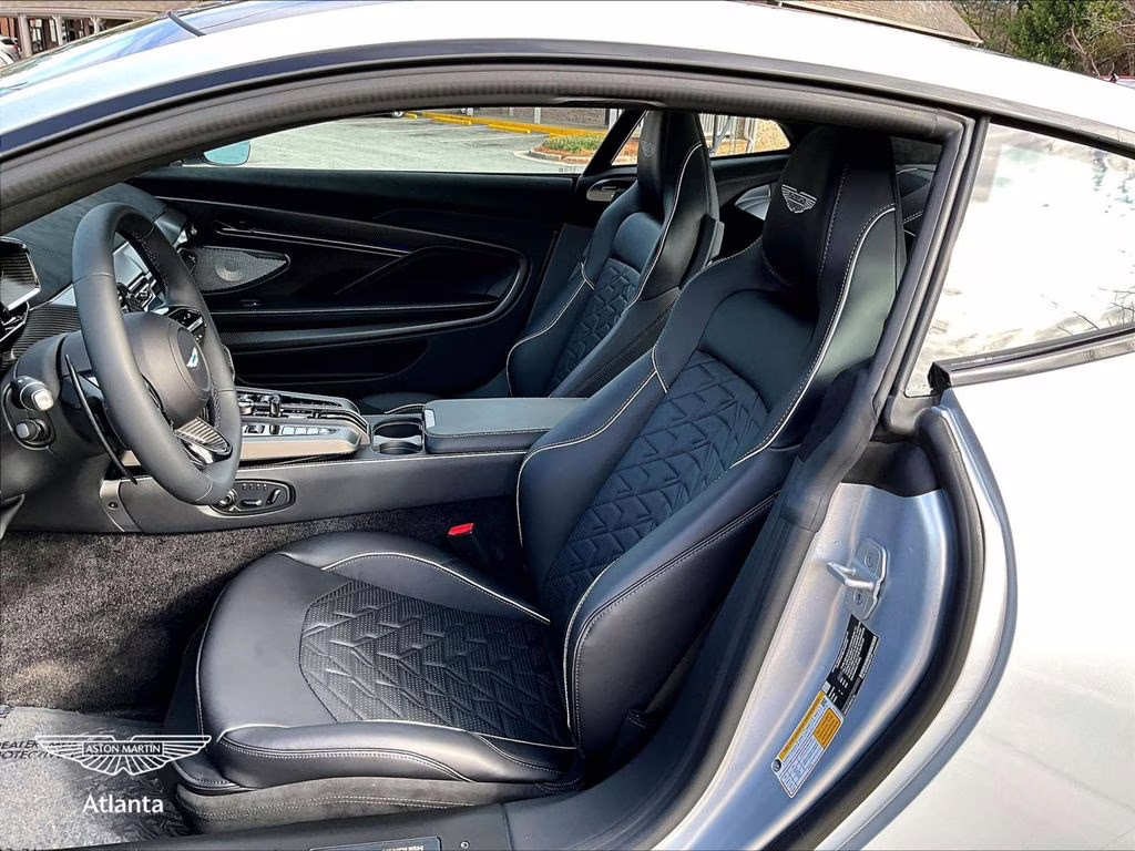 mph008_1499903879_scfumcev1tgj60848_2026_aston_martin_vanquish_v12_lightning_silver_9_109367_292a922650