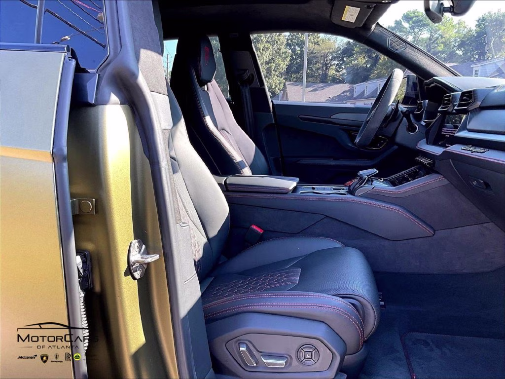 mph008_2379974439_zpbud6zl1sla34576_2025_lamborghini_urus_se_9_113824_4903775344