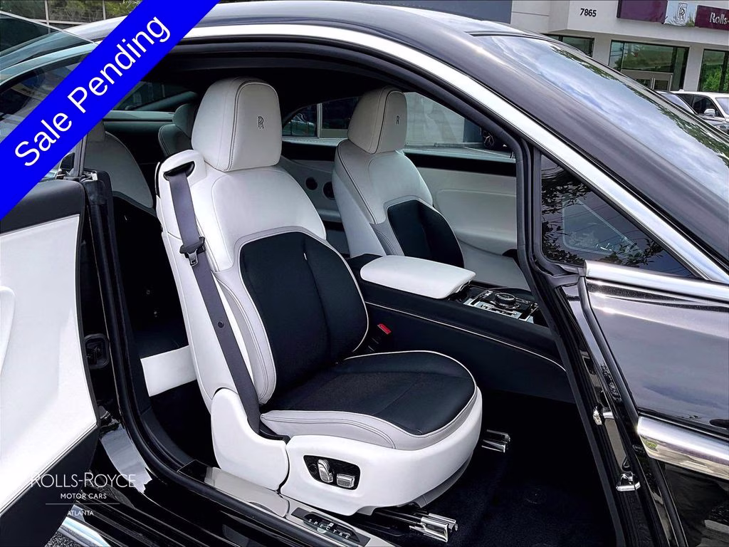 mph008_2732361708_scatk2c03ru226349_2024_rolls_royce_spectre_black_diamond_9_112913_e2e0119bf7