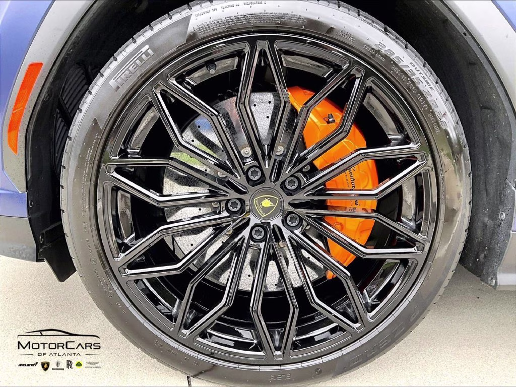 mph008_3045655598_zpbud6zl4sla38623_2025_lamborghini_urus_se_huge_392k_msrp_blu_astraeus_matt_9_113969_f0f4c30599
