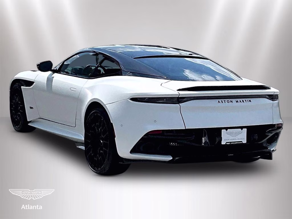 mph008_3090327121_scfrmhav2pgr10465_2023_aston_martin_dbs_ultimate_satin_lunar_white_9_113278_22c1f362eb