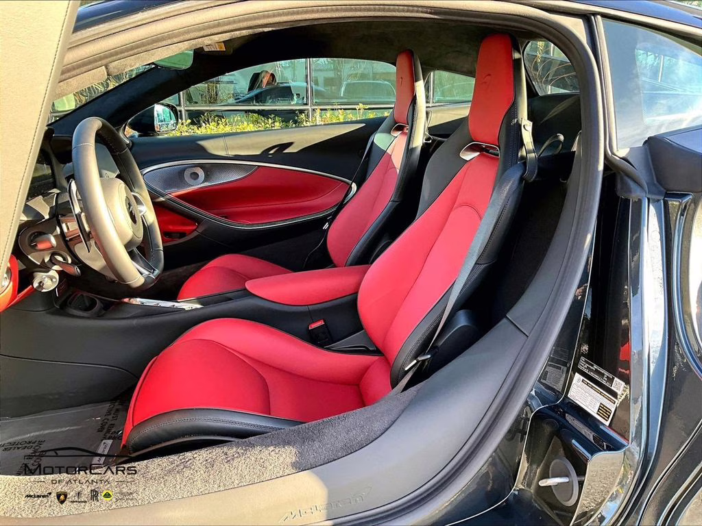 mph008_3430266256_sbm16aea0tw004326_2026_mclaren_artura_plateaux_grey_9_109936_a8fe34bc3b