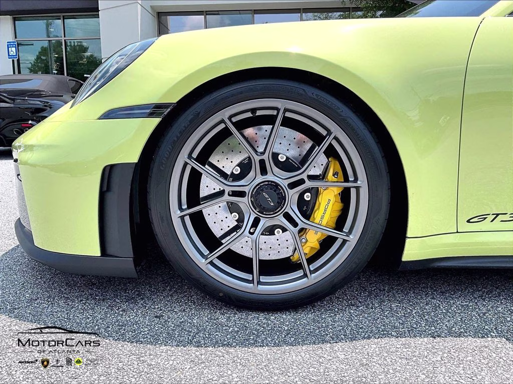 mph008_3633600176_wp0ac2a90ts288857_2026_porsche_911_gt3_weissach_w6_speed_cartagena_yellow_metallic_9_112582_2011a2ab9c