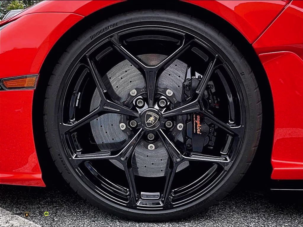 mph008_4138140341_zhwuc1zm3tla04075_2026_lamborghini_revuelto_9_112222_ccd73e7bd8