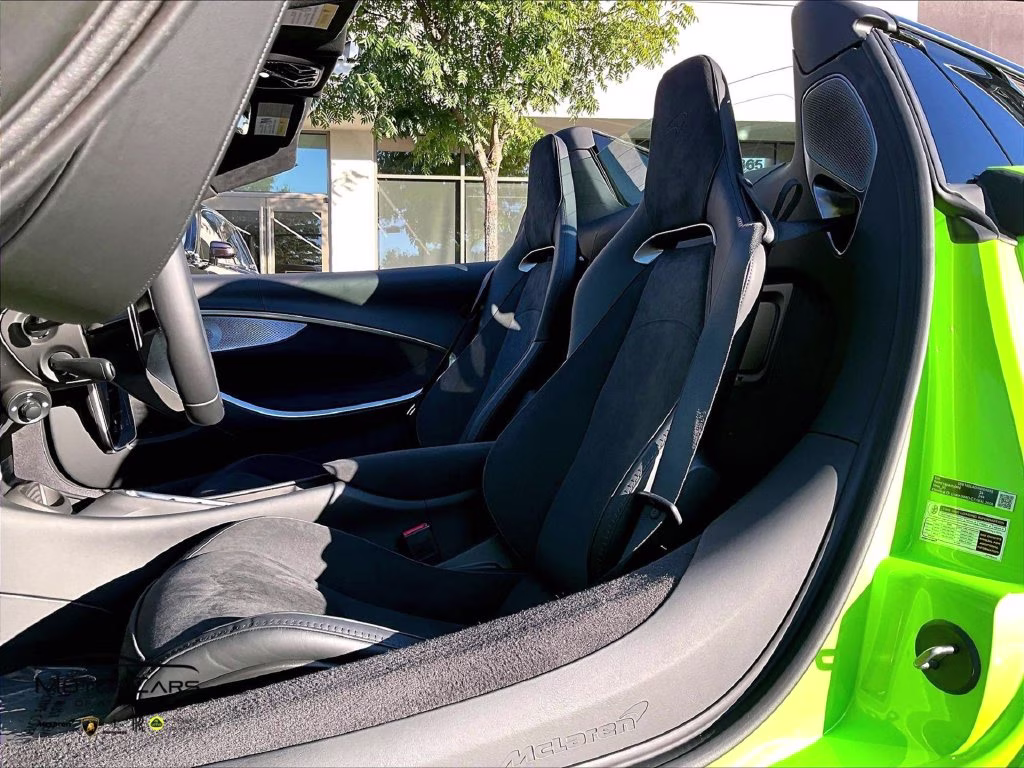 mph008_4167293651_sbm16bea0vw004688_2027_mclaren_artura_spider_mso_bespoke_napier_green_9_114294_2955d3350e