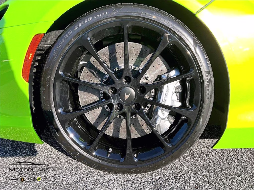 mph009_172952410_sbm16bea0vw004688_2027_mclaren_artura_spider_mso_bespoke_napier_green_10_114294_1d55ac6938