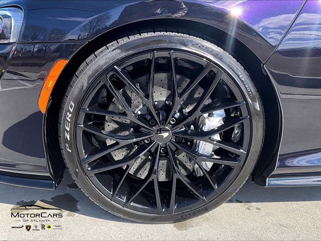 mph009_1998473903_sbm22gca8tw003561_2026_mclaren_gts_amethyst_10_109366_e16ee3d6ed
