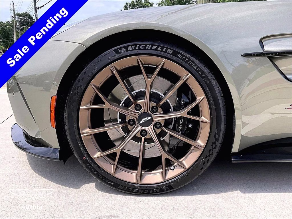 mph009_2244456626_scfsmgnw3tgp12339_2026_aston_martin_vantage_s_roadster_titanium_gray_10_111783_b5d605d211