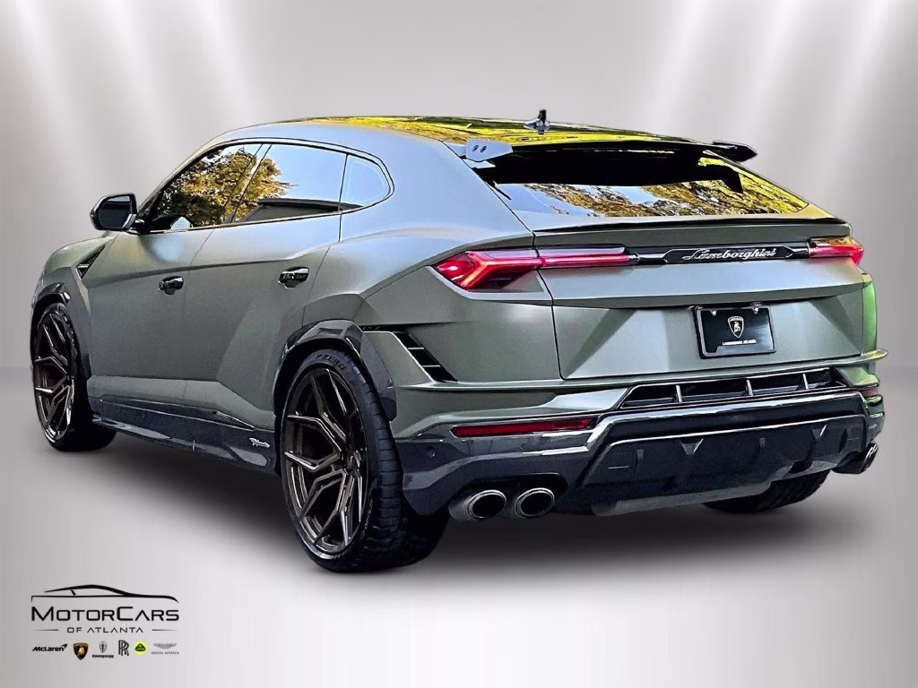 mph009_2685487341_zpbuc3zl8pla26127_2023_lamborghini_urus_performante_verde_turbine_lucido_metallic_10_114294_d487e87838