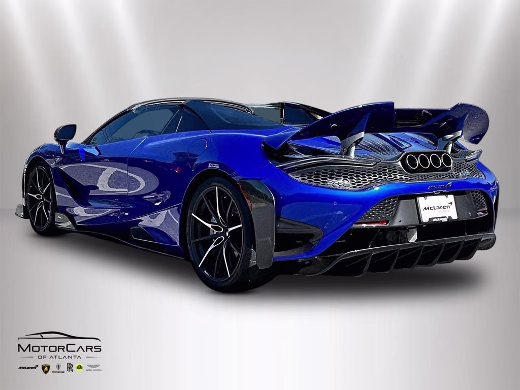 mph009_3551556841_sbm14sca4nw765636_2022_mclaren_765lt_mso_ludus_blue_velocity_fender_blend_10_113056_5c2aea3c1b