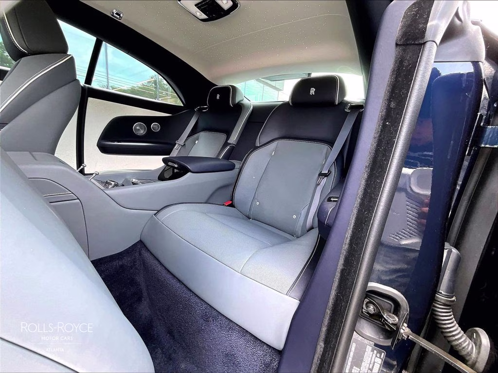 mph009_3956838641_scatk2c01tu232707_2026_rolls_royce_spectre_midnight_sapphire_10_112559_9a1cef6c8e