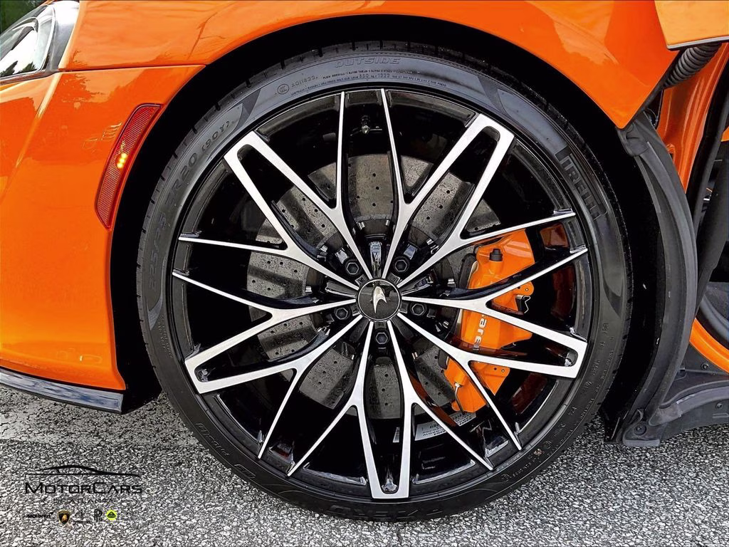 mph009_3988243099_sbm22gca9vw003667_2027_mclaren_gts_mclaren_orange_10_112726_15f0b2640c