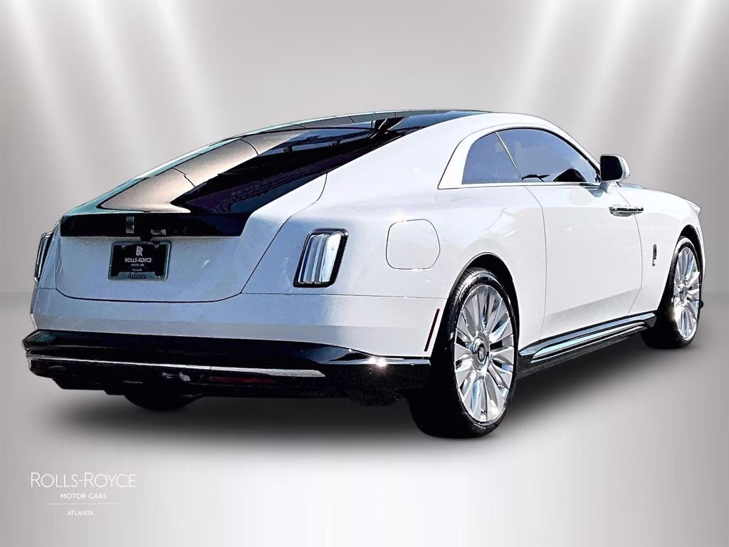 mph010_1020665913_scatk2c05ru218785_2024_rolls_royce_spectre_arctic_white_11_113769_5c33ab5578