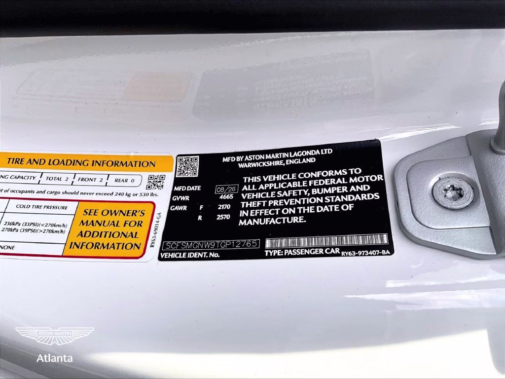 mph010_204513092_scfsmgnw9tgp12765_2026_aston_martin_vantage_s_roadster_lunar_white_11_113958_b95124ecd5