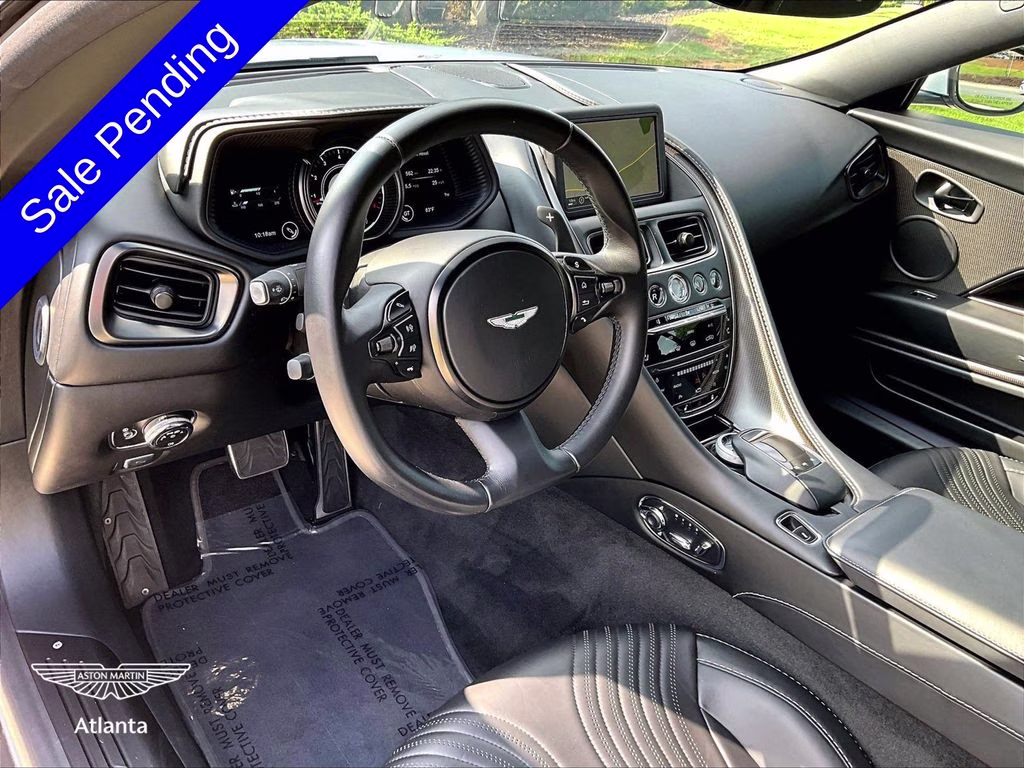 mph011_1621305207_scfrmfav6jgl03738_2018_aston_martin_db11_v12_lightning_silver_12_112886_3186081f15